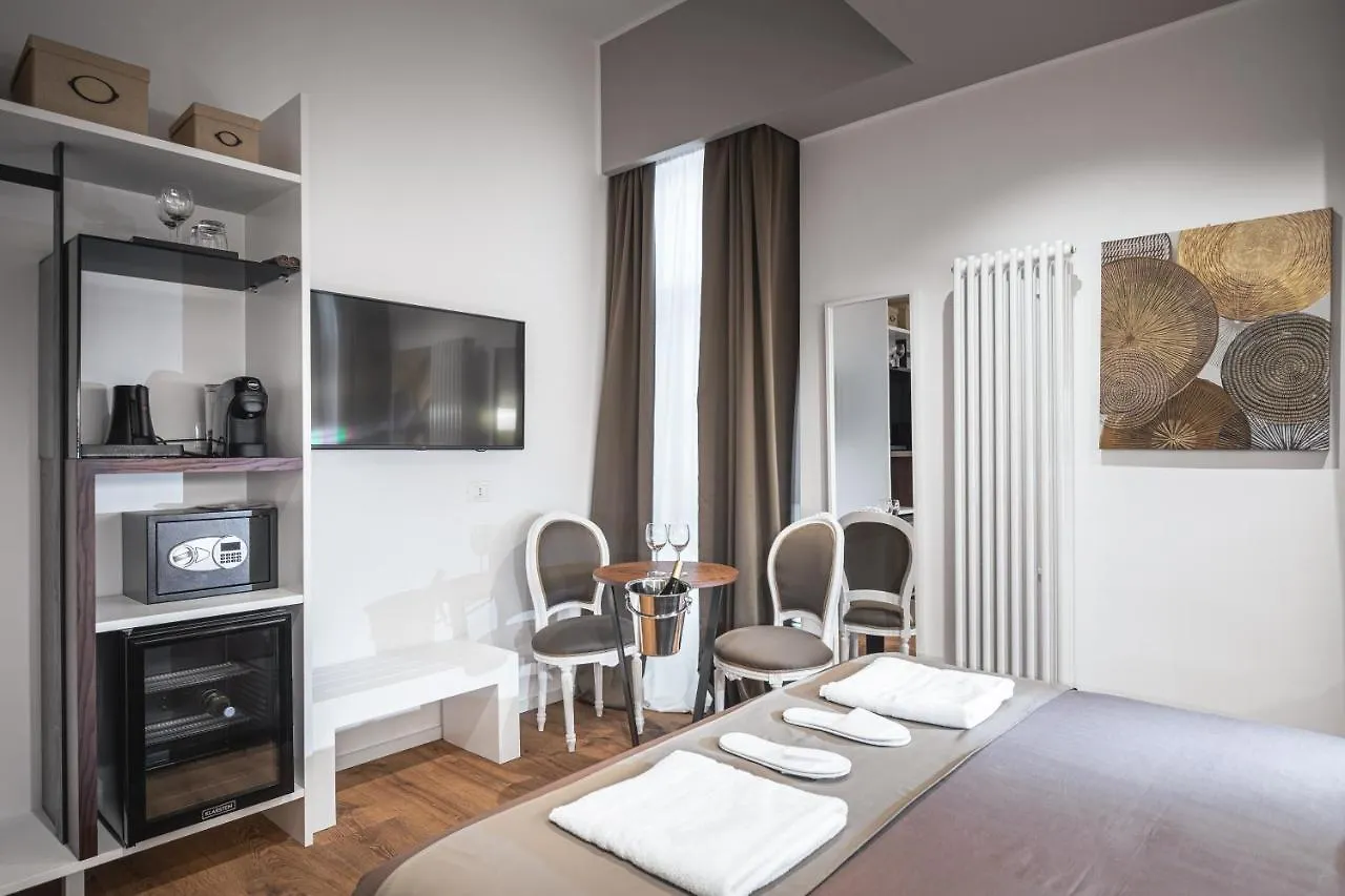 Residenze Chamur- Grattacielo Παλέρμο Πανσιόν