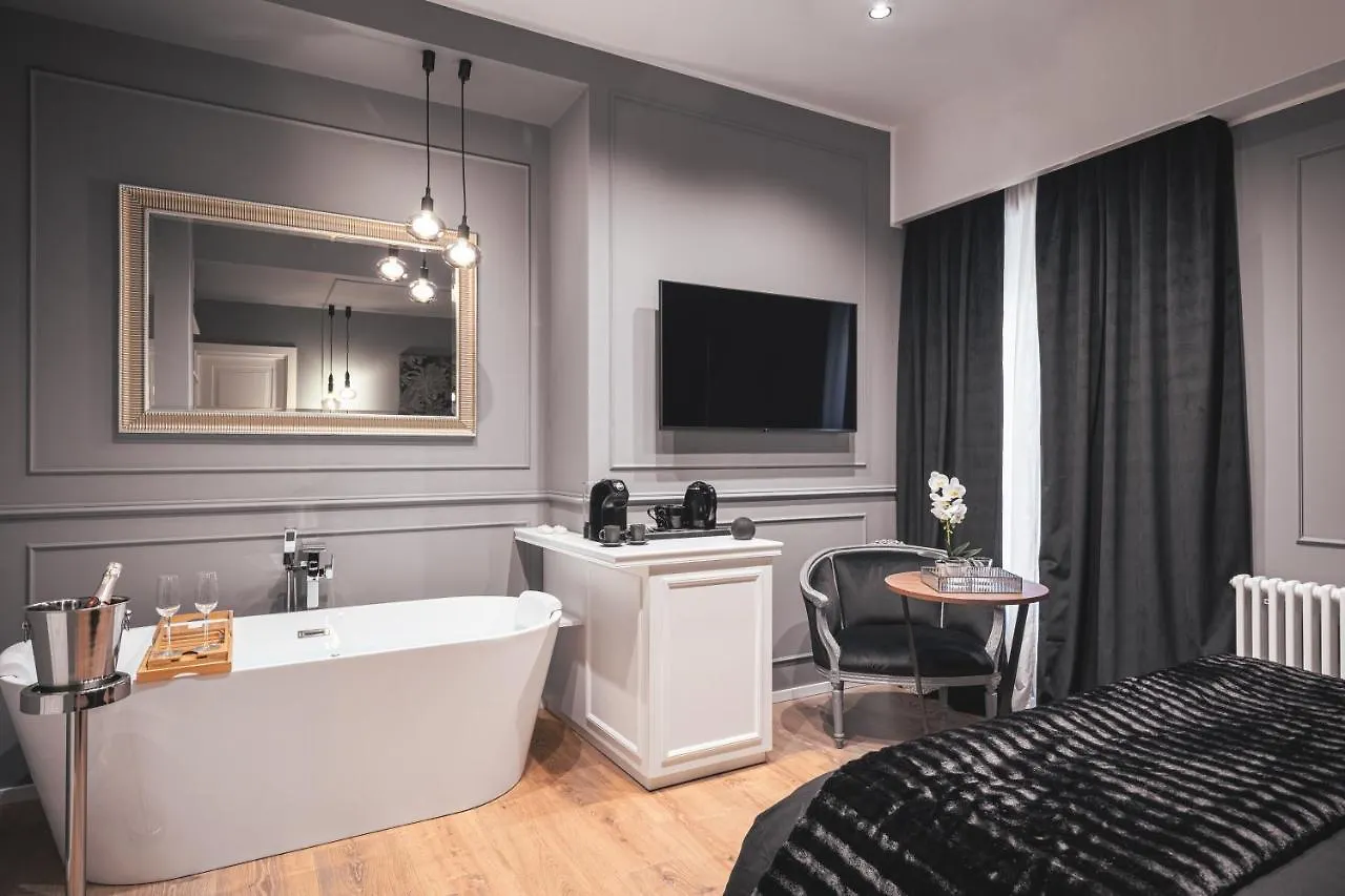 Residenze Chamur- Grattacielo Palermo 0*,